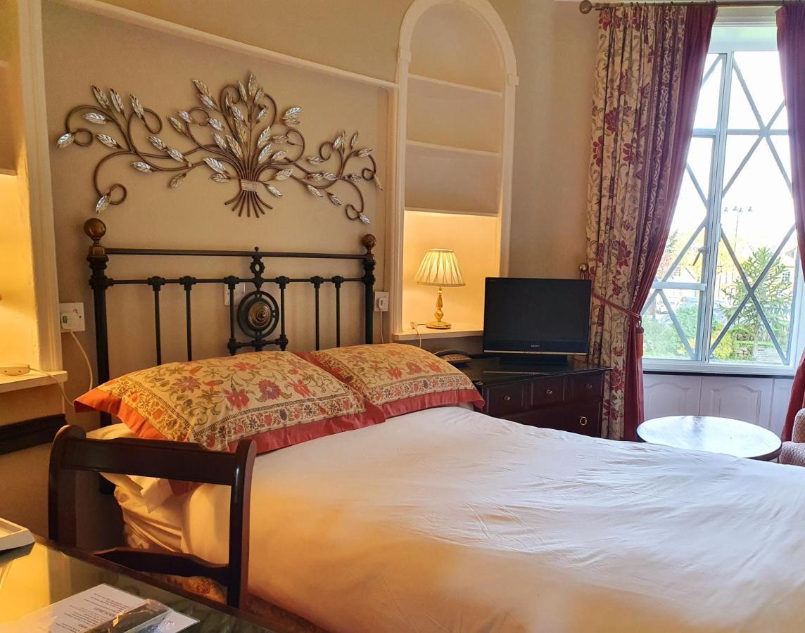 Stow Lodge Hotel Екстериор снимка
