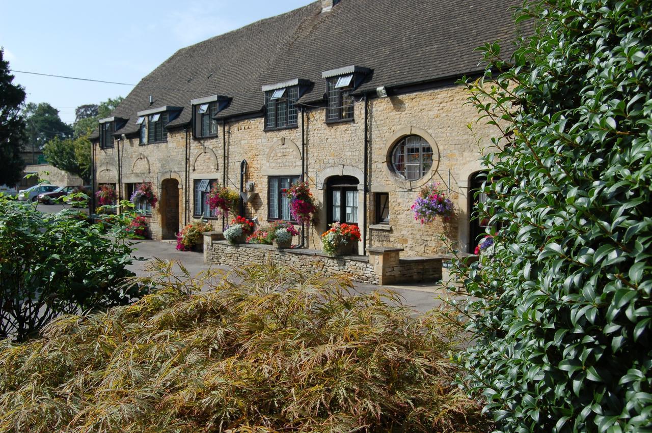 Stow Lodge Hotel Екстериор снимка